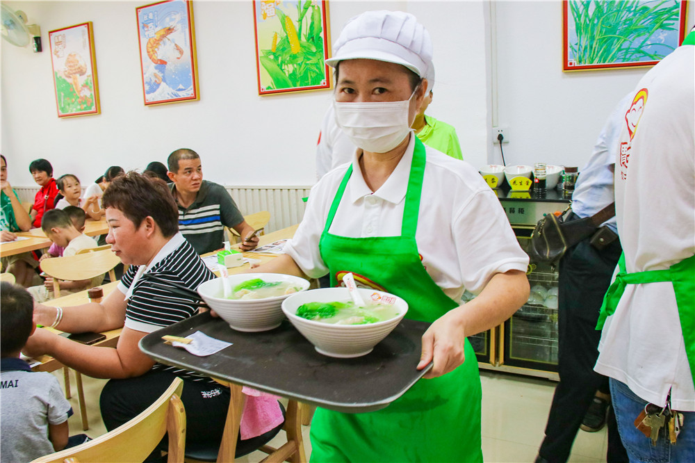 餃子云吞加盟店生意越來(lái)越差了，這些地方該改進(jìn)了